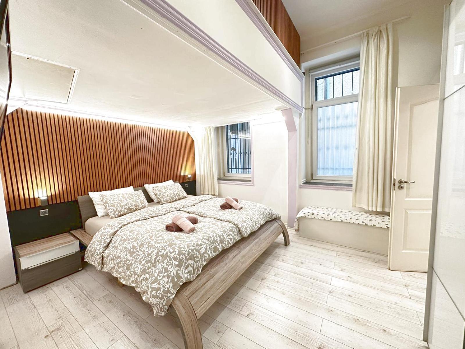 Yes, Yes! Lovely Apartment Good Amenities Budapest Center Luaran gambar