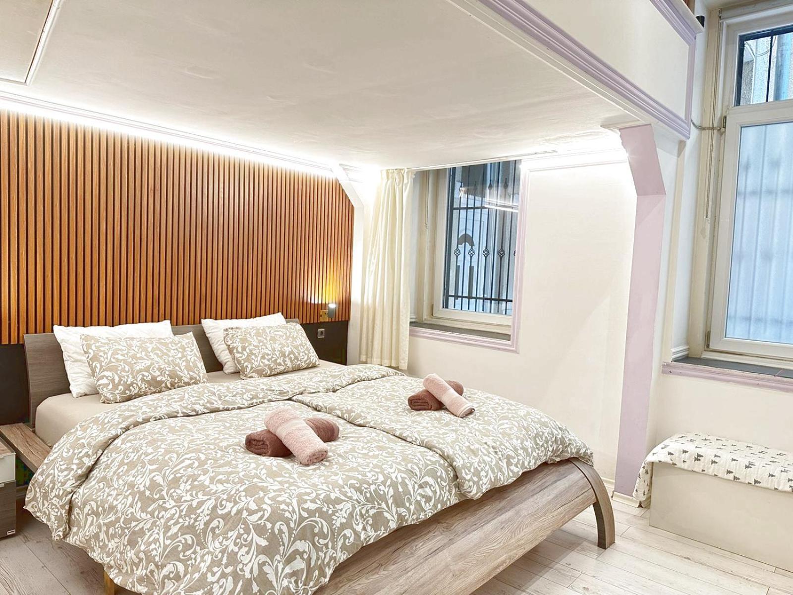 Yes, Yes! Lovely Apartment Good Amenities Budapest Center Luaran gambar